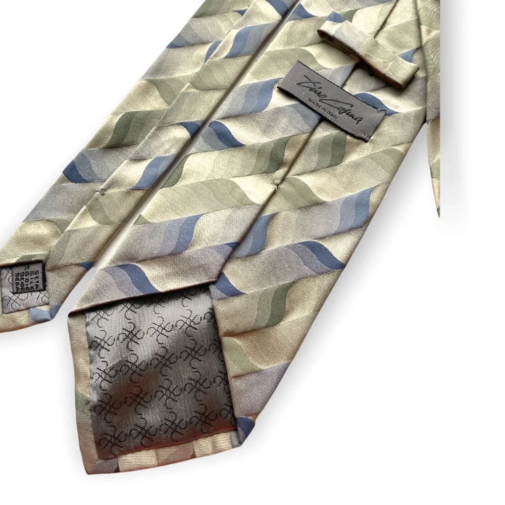 Vintage Tino Cosma Silk Necktie Handmade in Italy Wavy Striped Pattern